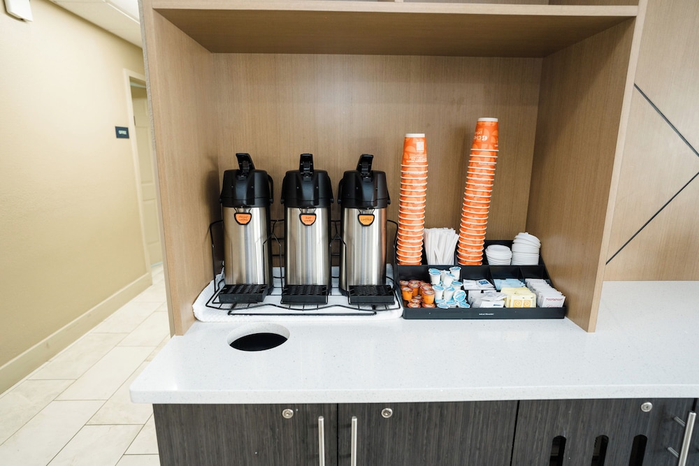 Mainstay Suites Knoxville Airport - photo 55