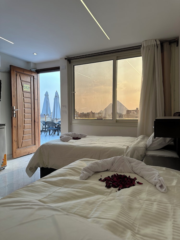 Sun 3 Pyramids Inn in Giza, Egypt