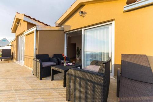 MY DALMATIA Penthouse Apartment Zadar with shared pool — 4-Star Luxury Hotel in Zadar, Croatia