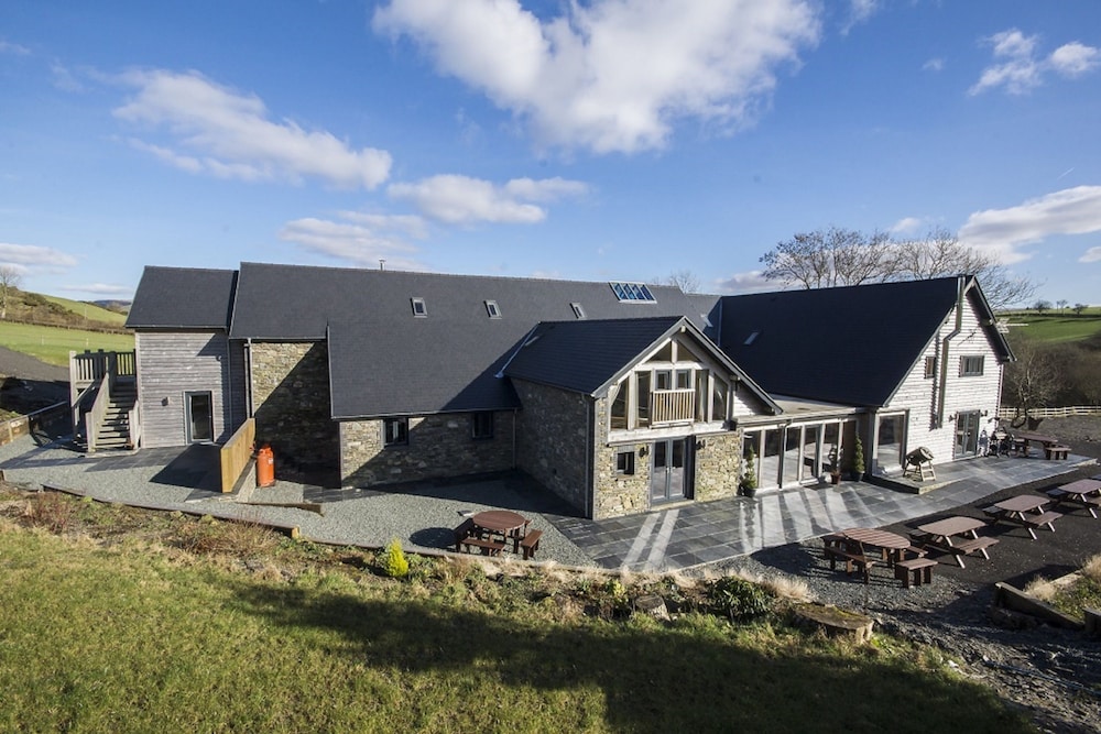 Tynrhyd Retreat — 4-Star Luxury Hotel in Aberystwyth, United Kingdom