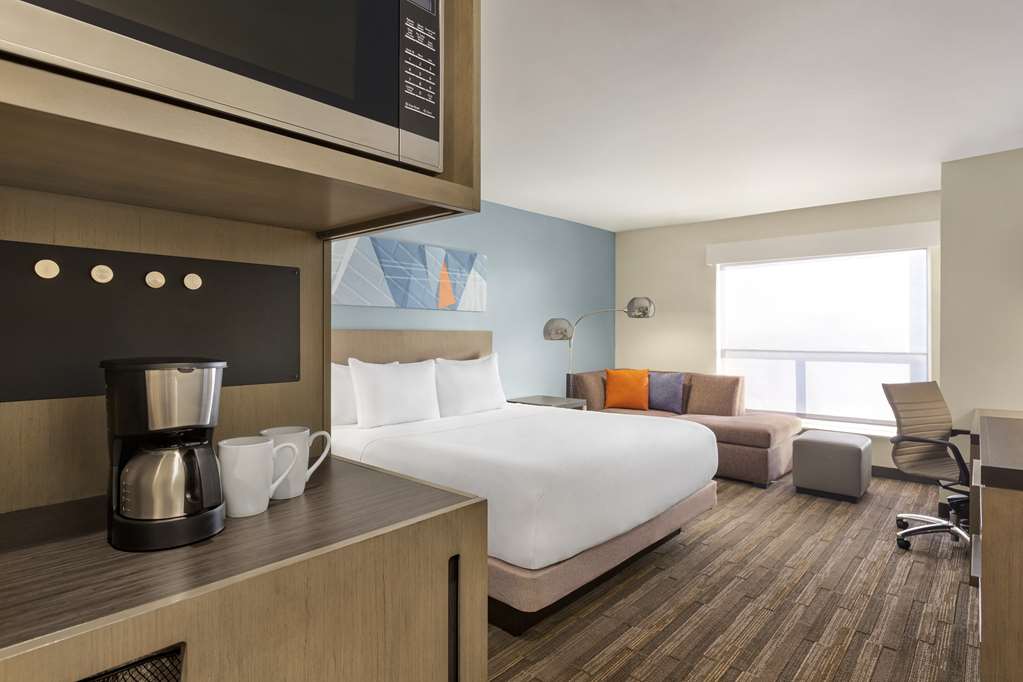 Hyatt House Bryan College Station - photo 16