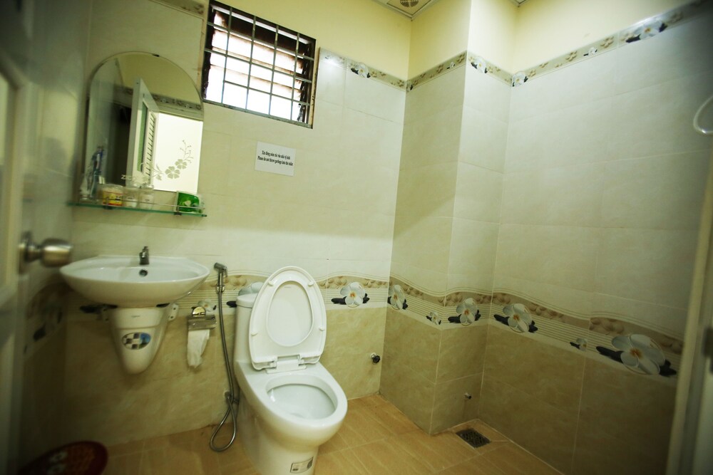 An Nhien Hotel Apartment 2B in Quan Bay, Vietnam