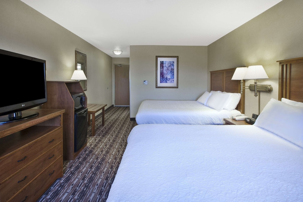 Hampton Inn Pittsburgh Area Beaver Valley CenterTownship - photo 7