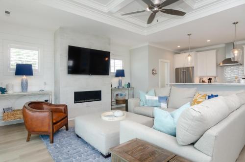 Salty Paws by Bryant Real Estate — Carolina Beach — photo 2