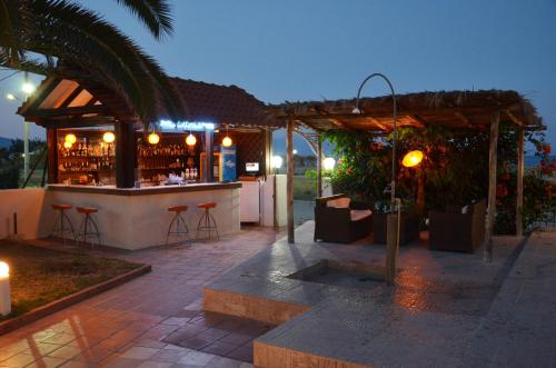 Rihios Hotel — Stavros — photo 3