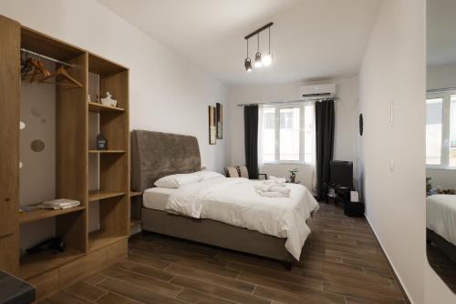 J&N Home Monastiraki — 4-Star Luxury Hotel in Athens, Greece