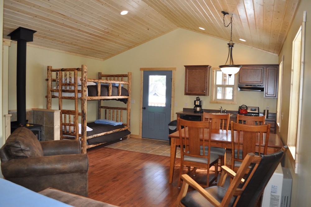 Homestake Lodge - photo 16