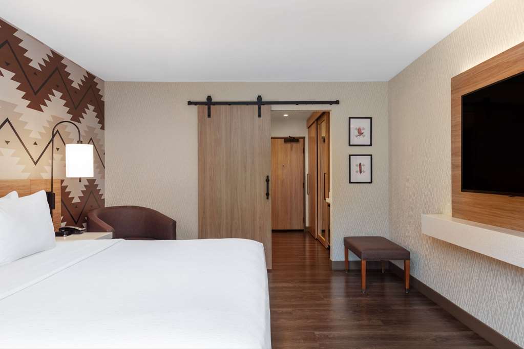 Wyndham Garden Redwood Valley Ukiah - photo 16