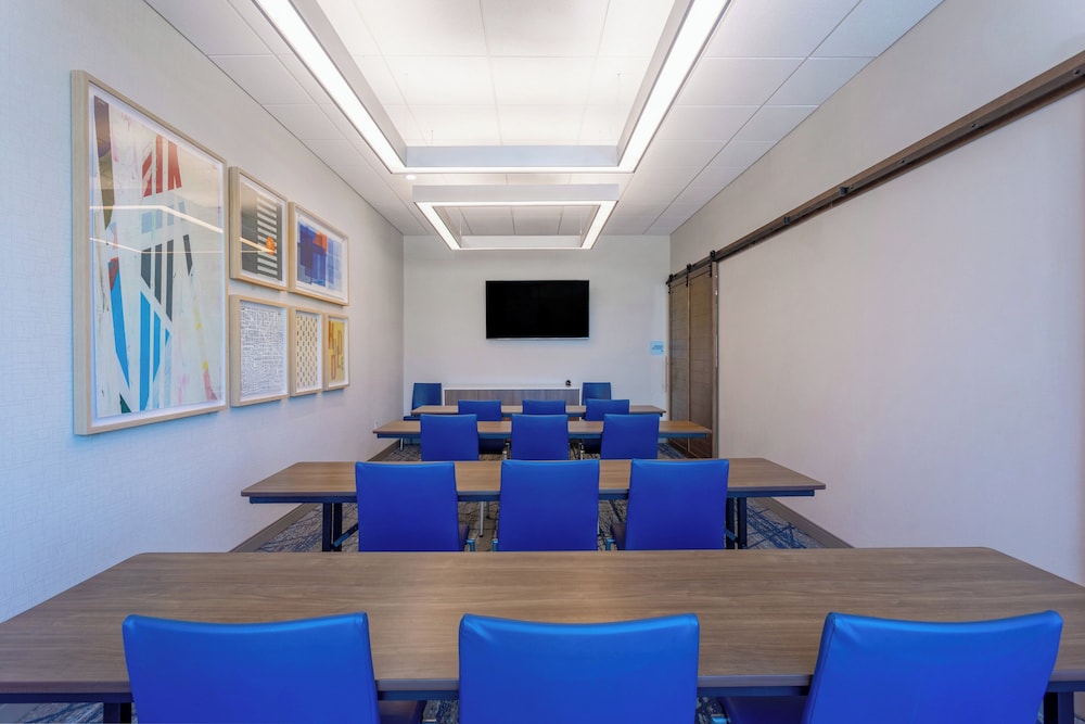 Holiday Inn Express Starke by IHG - photo 43