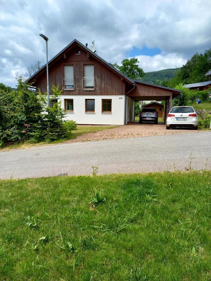 Chalupa pod vrškem in Unknown City, Czech Republic