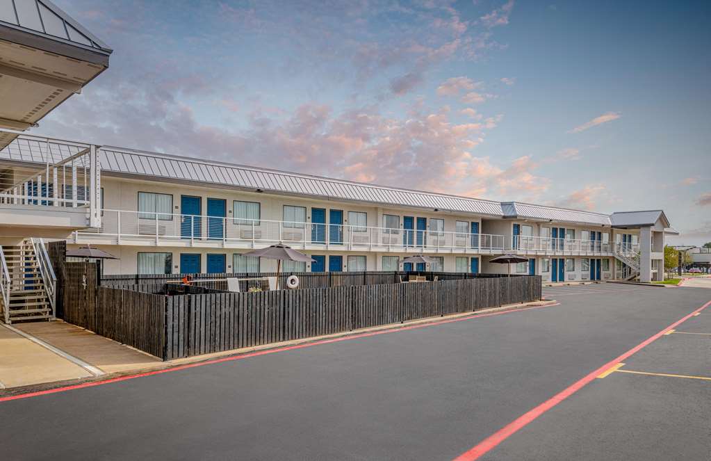 Motel 6 Euless TX Dallas - photo 6