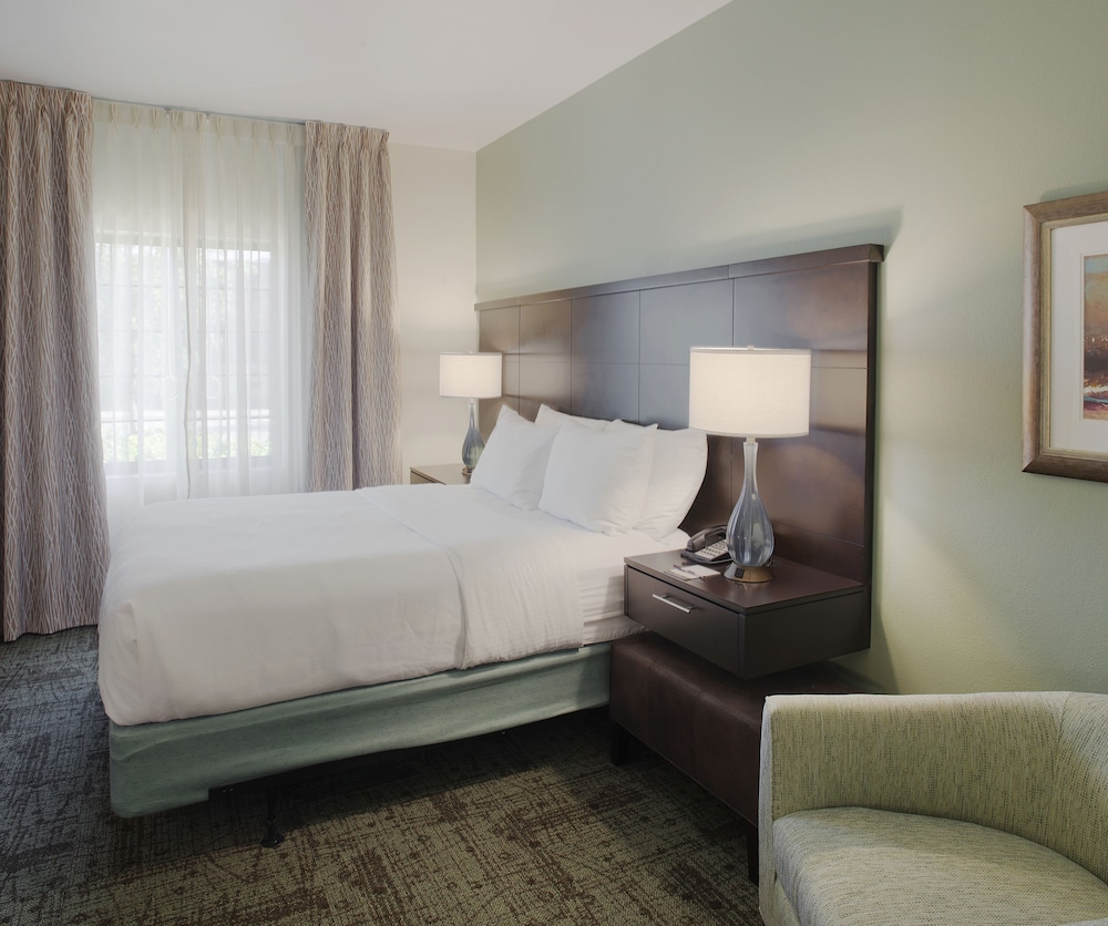 Staybridge Suites Fayetteville Univ Of Arkansas by IHG - photo 4
