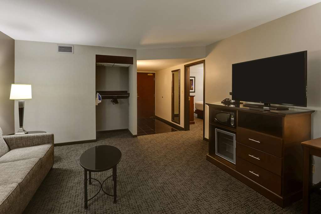 Drury Inn & Suites Columbus Dublin - photo 8