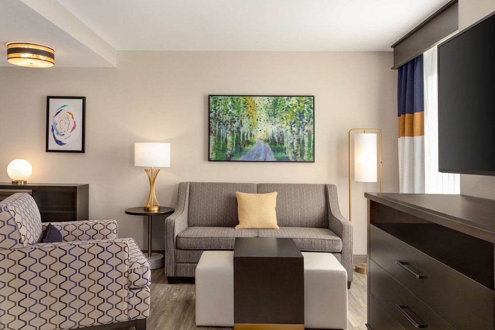 Homewood Suites by Hilton Indianapolis Downtown IUPUI - photo 26