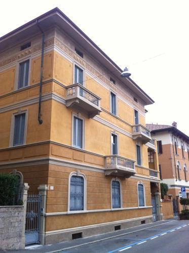 Al Sei Rooms — Varese