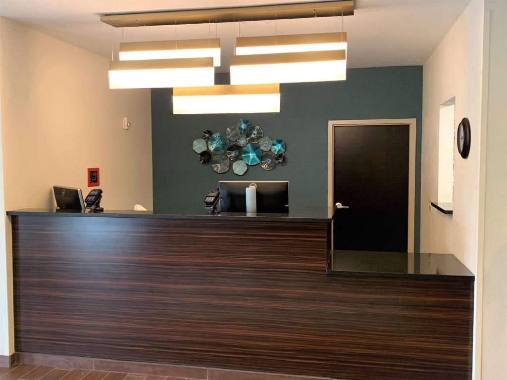 Best Western Cambridge Inn - photo 5