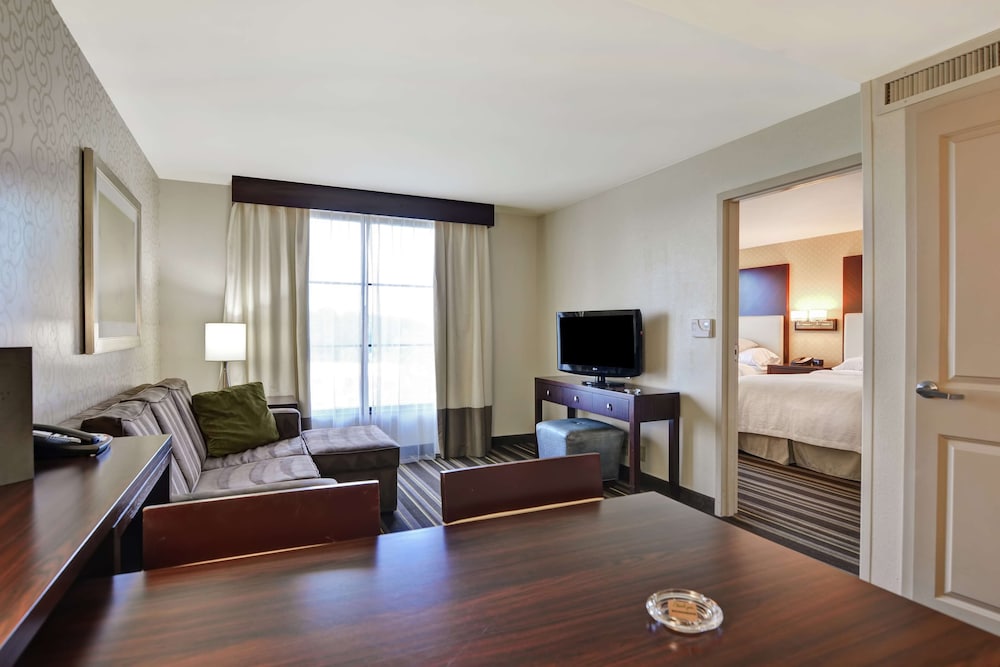 Embassy Suites by Hilton Savannah Airport - photo 11