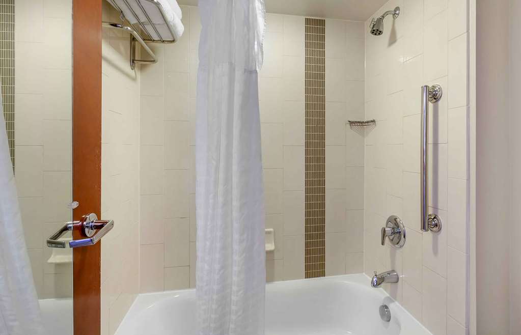 Extended Stay America Premier Suites Pittsburgh Cranberry I 76 - photo 29