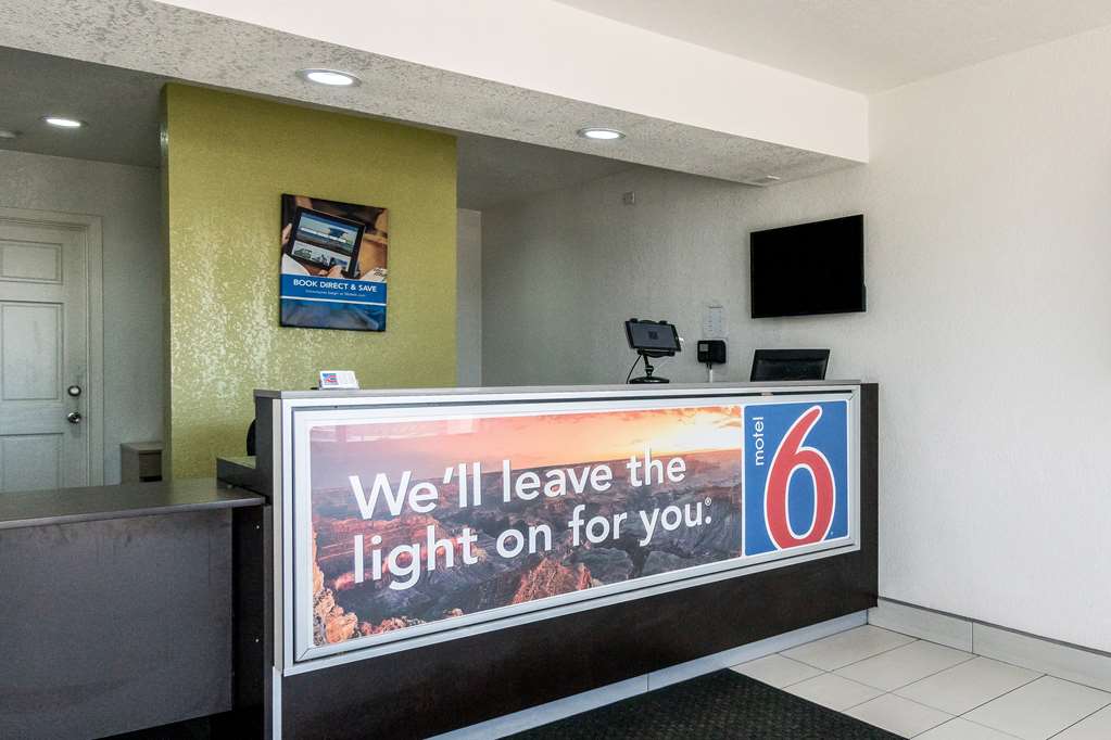Motel 6 Fort Worth TX North - photo 20