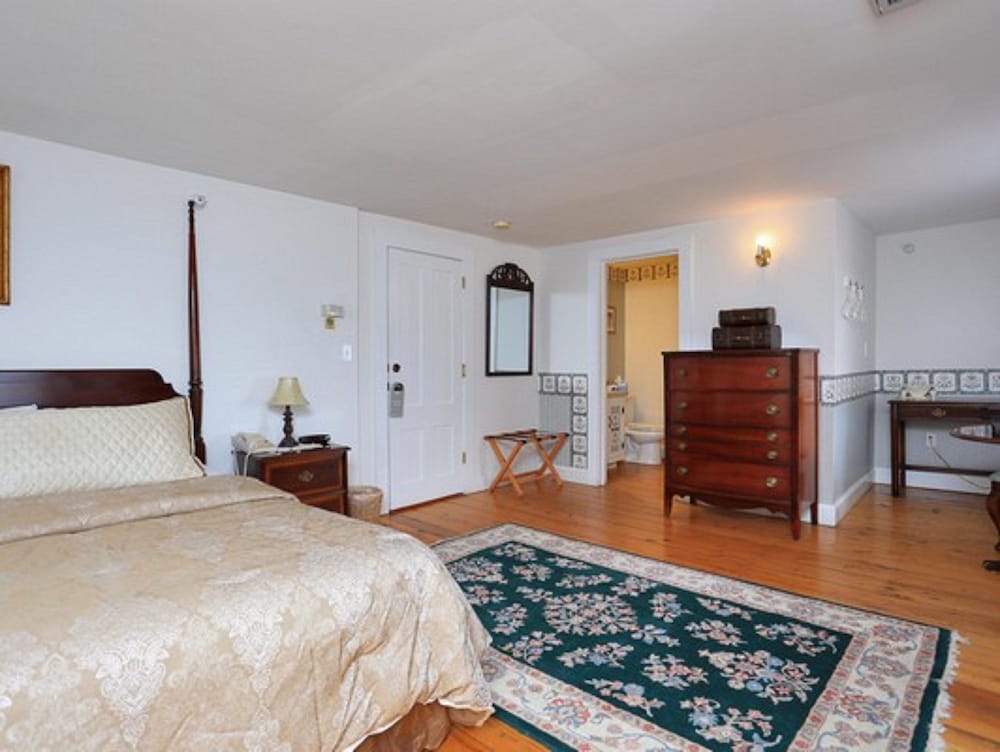 Old Orchard Beach Inn - photo 17