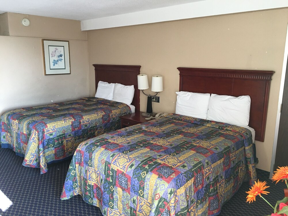 Rodeway Inn At Fort Lee — hotel in Petersburg