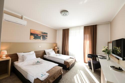 River Inn — Stari Banovci