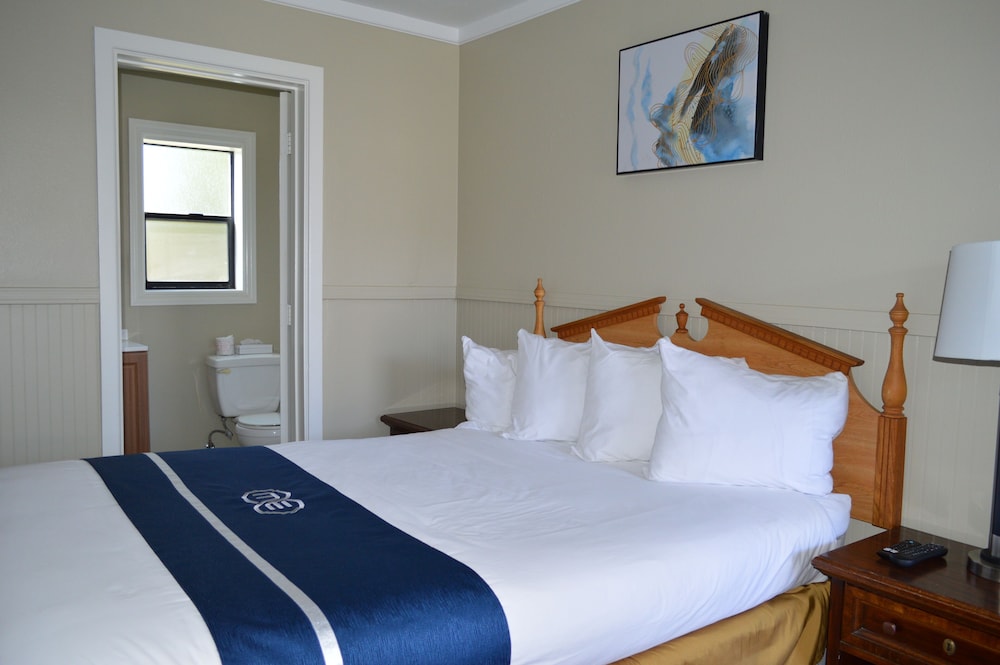 Travelodge by Wyndham Fort Bragg - photo 22