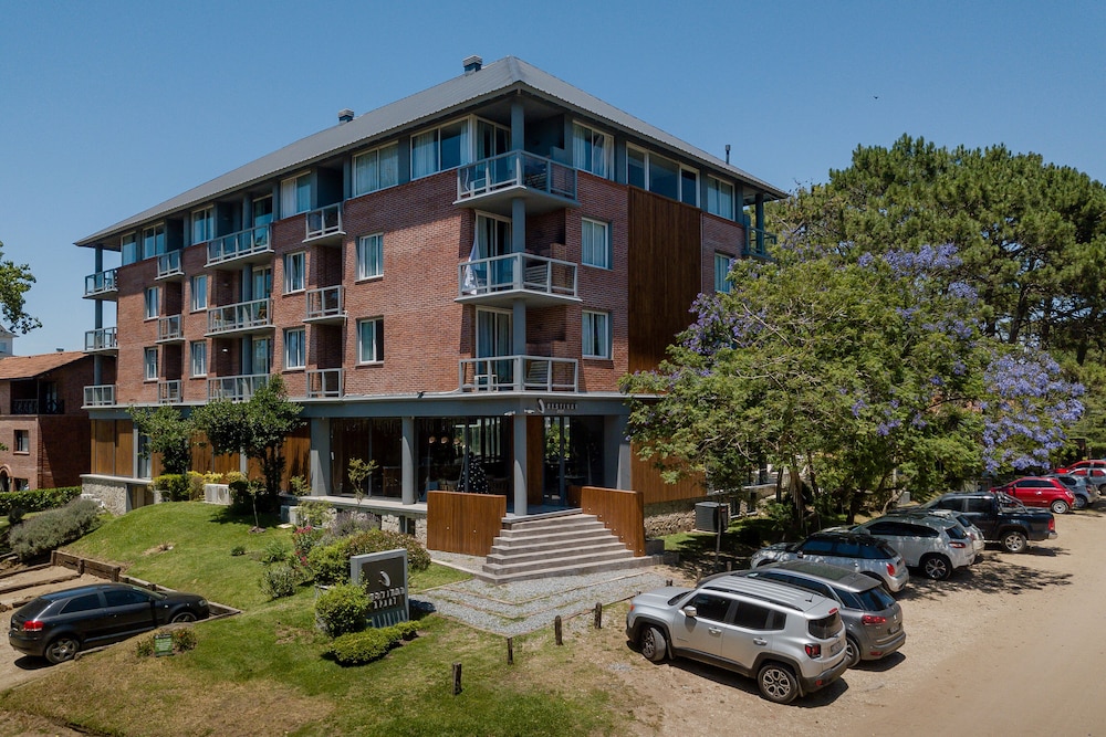 Destinar Apart Hotel in Carilo, Argentina
