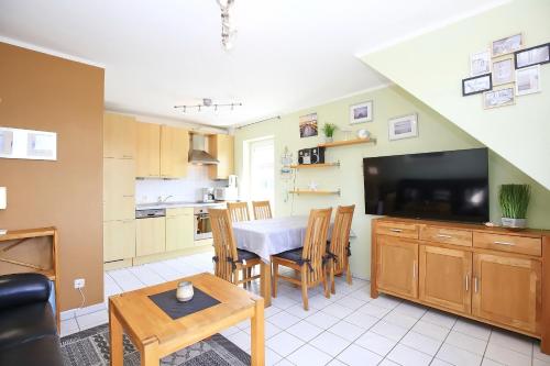 Ferienhaus am Deich Wohnung 02 — 4-Star Luxury Hotel in Ostseebad Boltenhagen, Germany