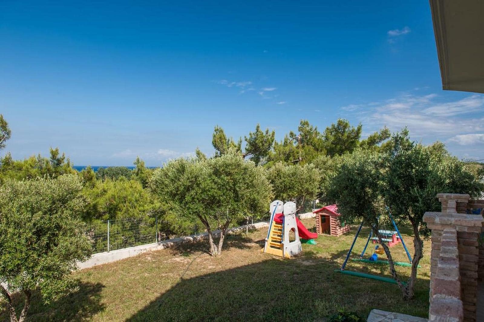 Aeolos Zante Villas with Heated Pool — 4-Star Luxury Hotel in Sikyon, Greece