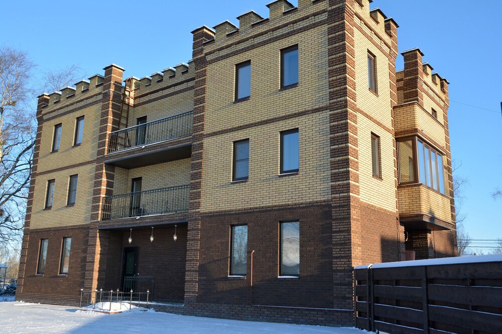 Fort Ross Hotel - last minute hotel in Russia