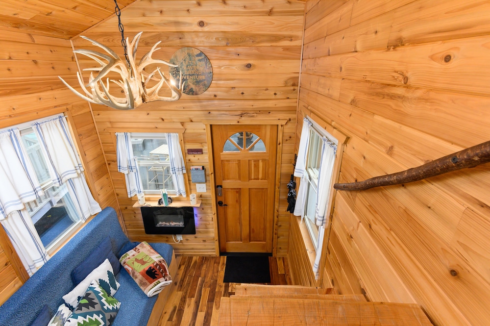 Tiny Digs Hotel of Tiny Houses - photo 19