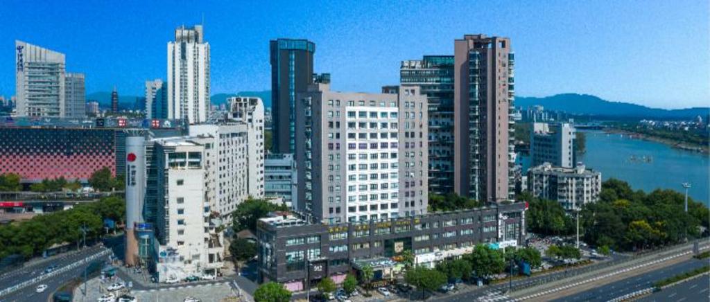 Maytour Hotel In Time City People’s Square Jinhua in Jinhua, People's Republic of China