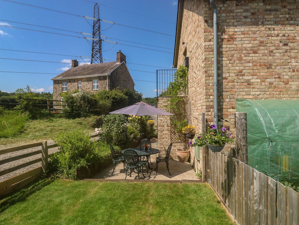 The Mews — 4-Star Luxury Hotel in Newton Abbot, United Kingdom