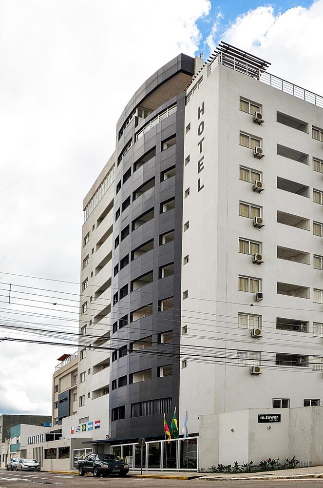 M. Tower Hotel in Pelotas, Brasil