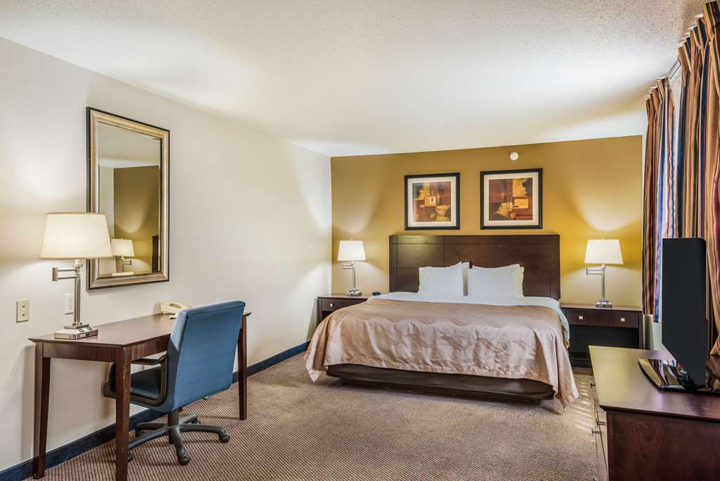 Quality Inn & Suites Eldridge Davenport North - photo 22
