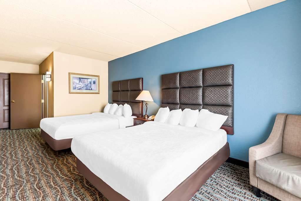 Best Western Holiday Manor - photo 16
