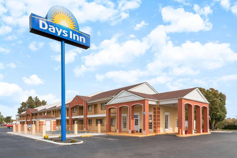 Days Inn Ottawa in Ottawa, United States