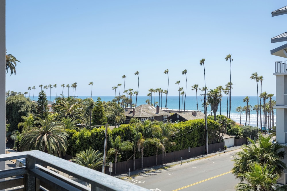 SpringHill Suites by Marriott Oceanside Beach - photo 23