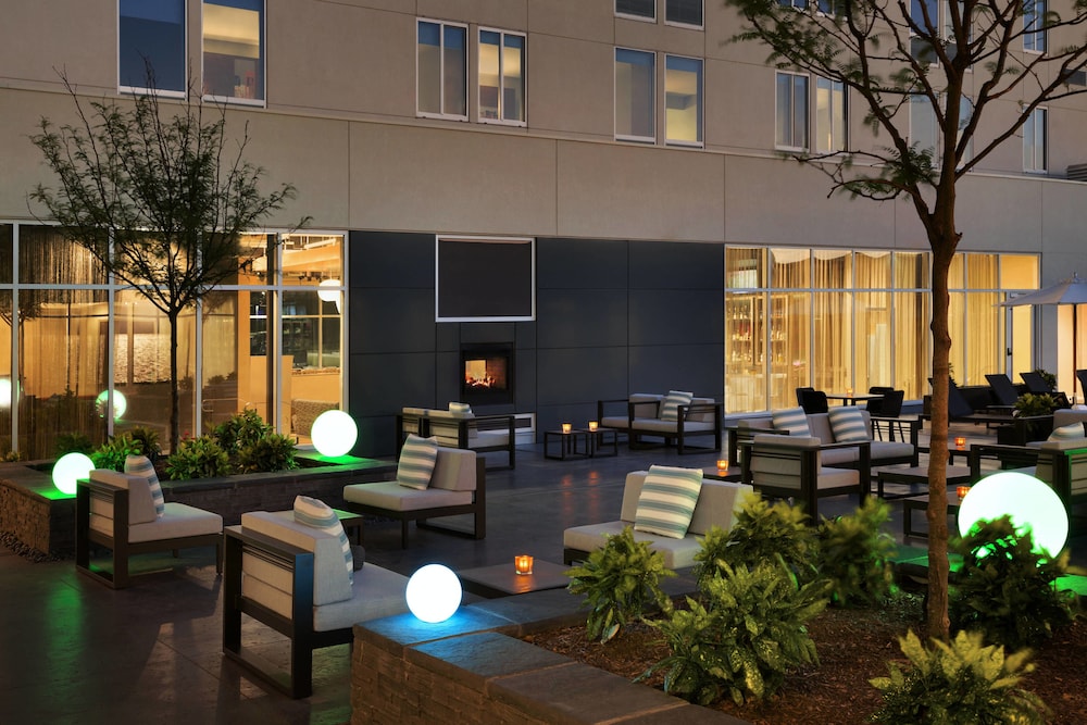 Aloft Dallas Love Field - photo 2