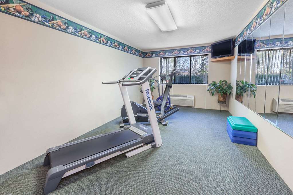 Baymont by Wyndham Midland - photo 6