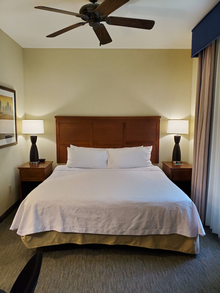 Homewood Suites by Hilton Laredo at Mall del Norte - photo 5