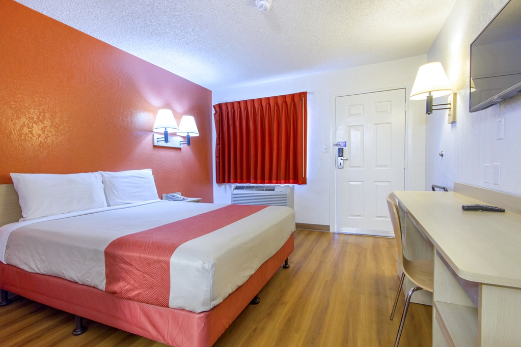 Motel 6 Phoenix AZ Airport 24th Street - photo 13