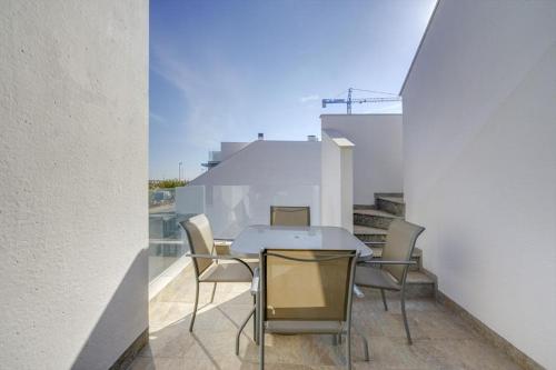 Apartment Tulipanes — 4-Star Luxury Hotel in Pilar De La Horadada, Spain