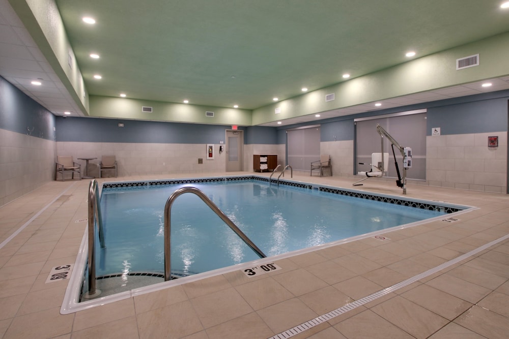 Holiday Inn Express & Suites Mount Vernon by IHG - photo 24