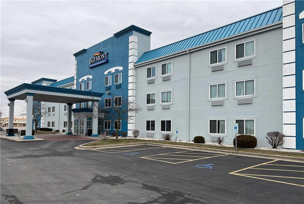 Baymont by Wyndham Litchfield — hotel in Litchfield