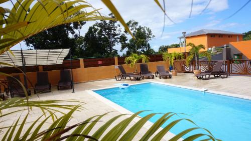 Appartement romantique à Deshaies 46 m spa et piscine — 4-Star Luxury Hotel in Sainte-Rose, Guadeloupe