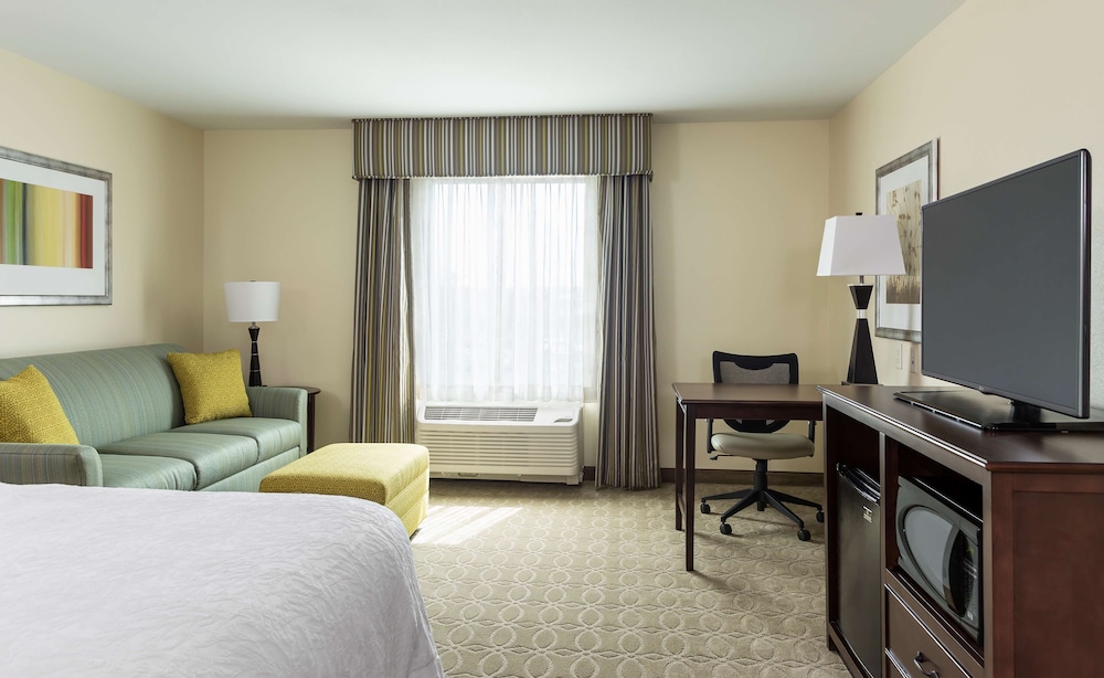Hampton Inn & Suites Philadelphia Montgomeryville - photo 7