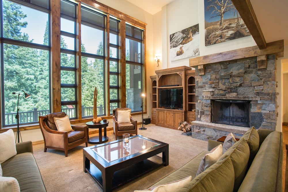 9201 Silver Aspen Five Bedroom Loft Luxury Townhome 4 Hotel Room — hotel in Mount Carmel