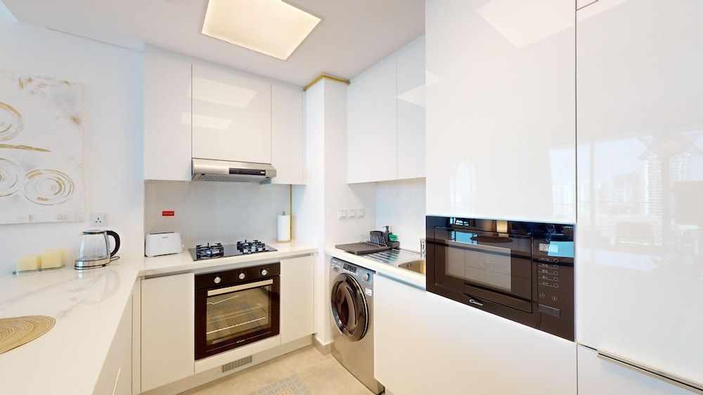Waves Rustic Chic 1 BR Retreat in Vibrant JVC — 4-Star Luxury Hotel in Dubai, United Arab Emirates